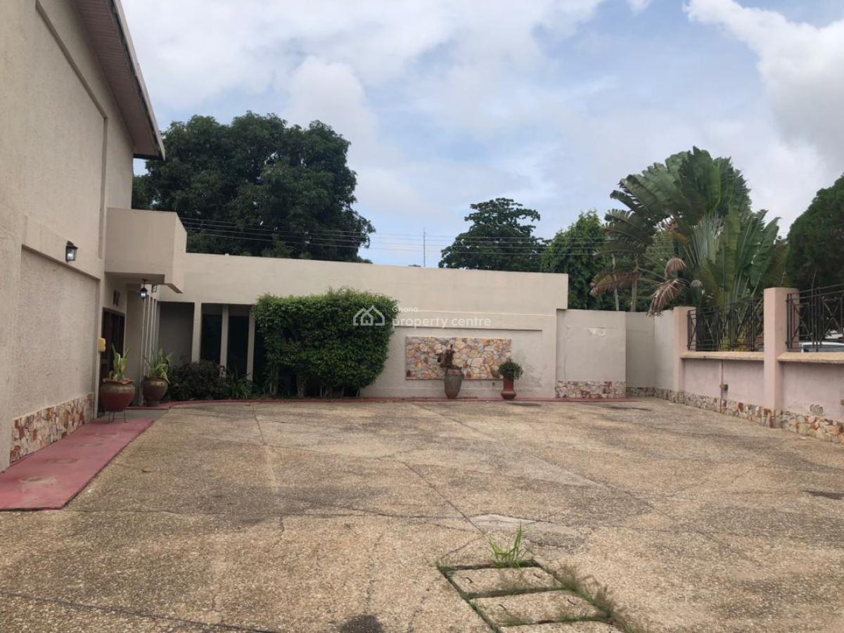 15 Rooms Office Space Cantonment, Cantonments, Accra, House for Rent