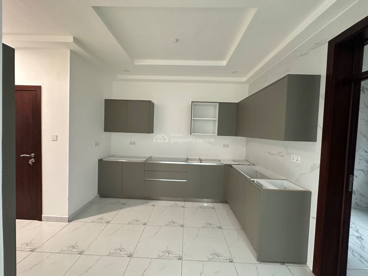 Nice 4 Bedroom, a&c Mall, East Legon, Accra, Townhouse for Rent