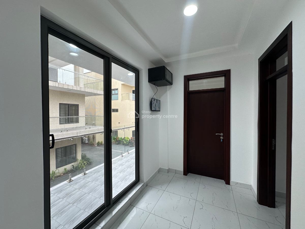 Nice 4 Bedroom, a&c Mall, East Legon, Accra, Townhouse for Rent