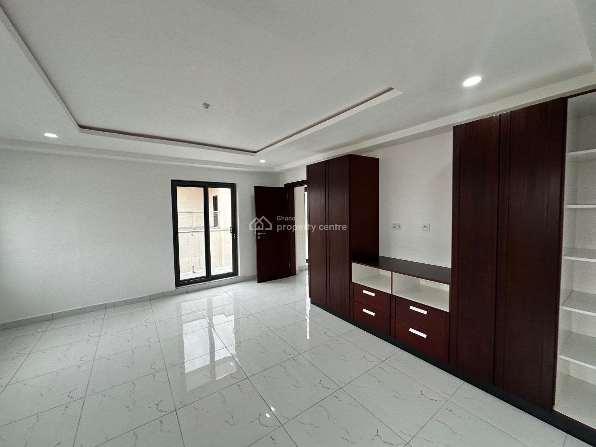 Nice 4 Bedroom, a&c Mall, East Legon, Accra, Townhouse for Rent
