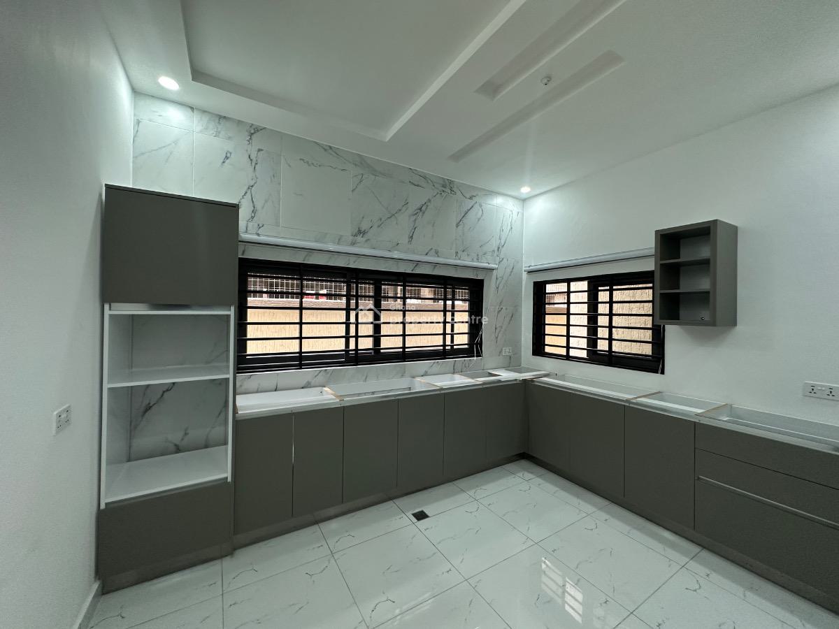 Plush 4 Bedroom, a&c Mall, East Legon, East Legon, Accra, Townhouse for Sale