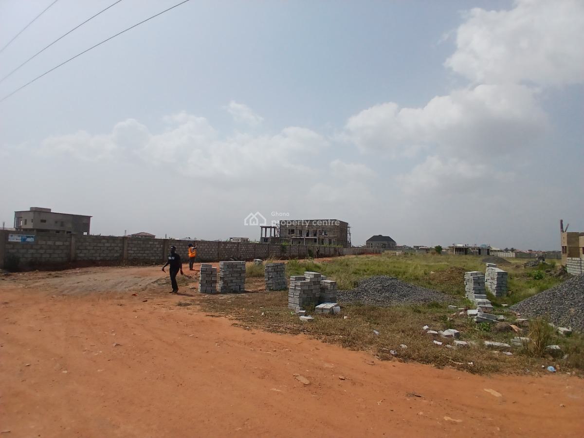 Act Now, Build Forever -- Cedar Court Is Ready, Tema Community 25, Community 25 Mall, Community 25, Tema, Accra, Mixed-use Land for Sale