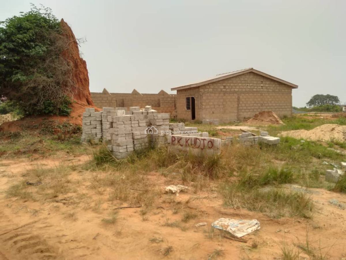 Sure Deals with Good Reduction on Half Plots - Prampram, New Ningo Police Stat, Ningo Prampram District, Accra, Mixed-use Land for Sale