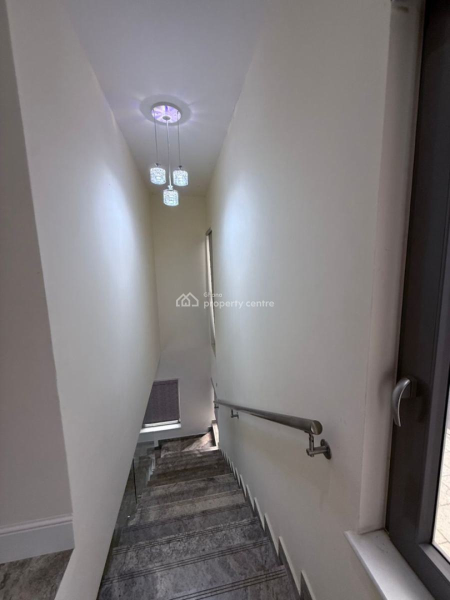 Executive Newly Built 4 Bedroom, Cantonments, Accra, Townhouse for Rent