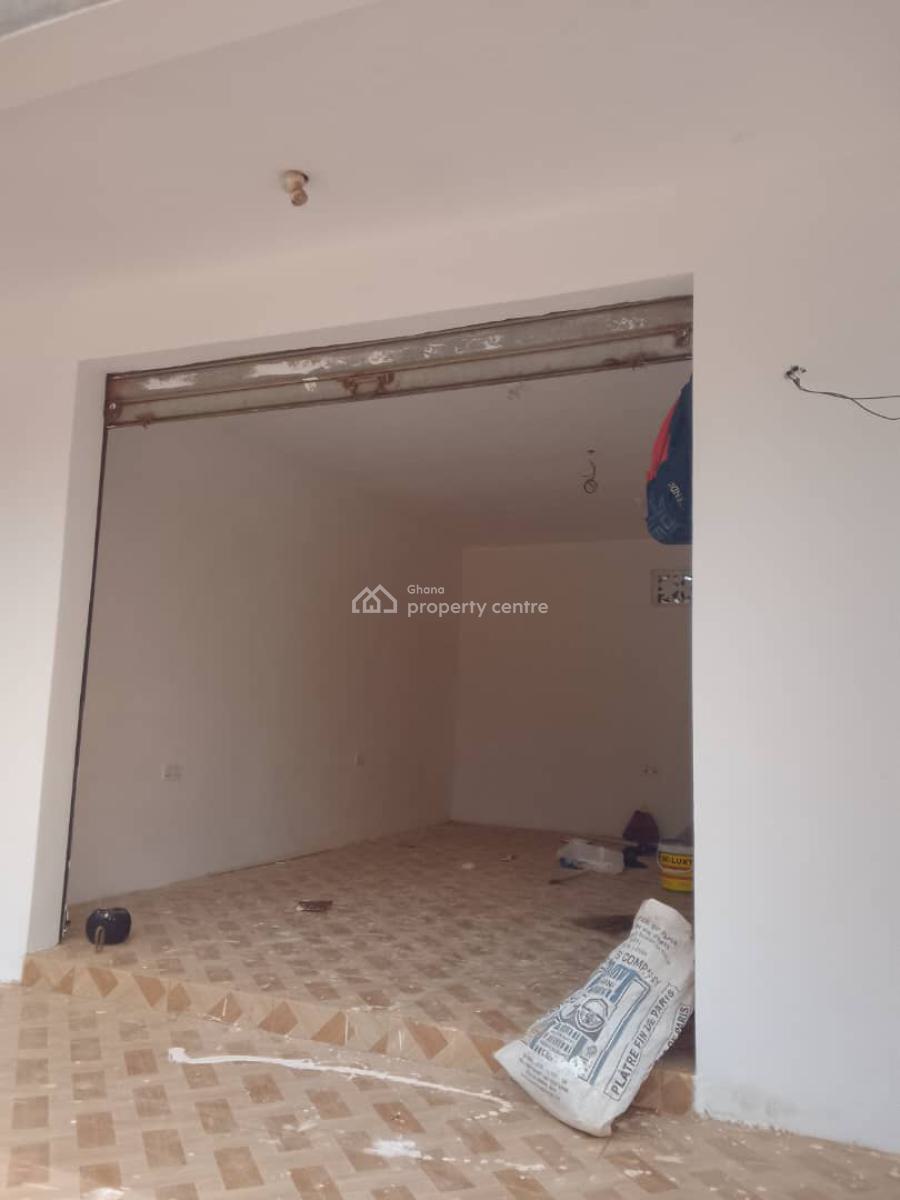 Commercia Property, Rasta Bushroad Police Statoin, Teshie-nungua Estates, Accra, Office Space for Rent