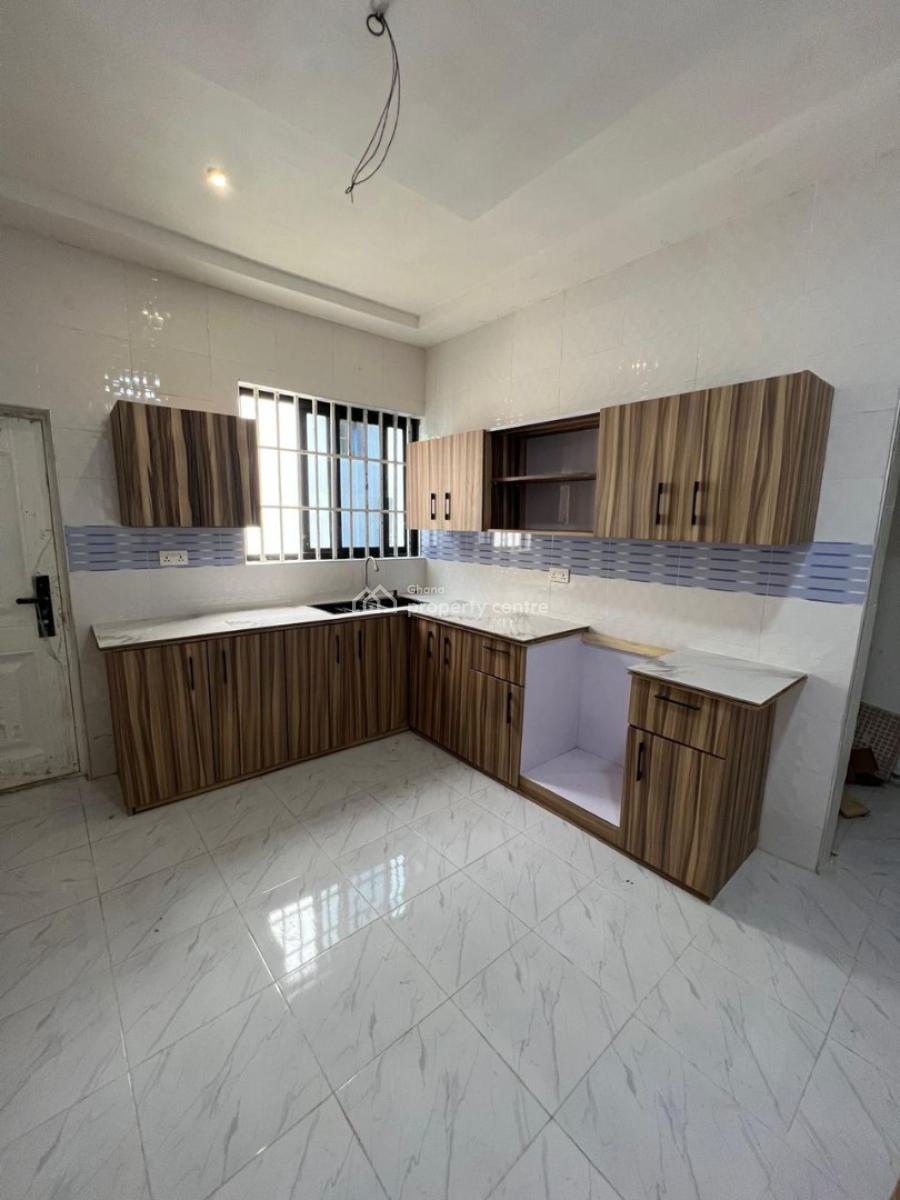 3 Bedroom House, Odumase, Ablekuma South, Accra Metropolitan, Accra, Detached Bungalow for Sale