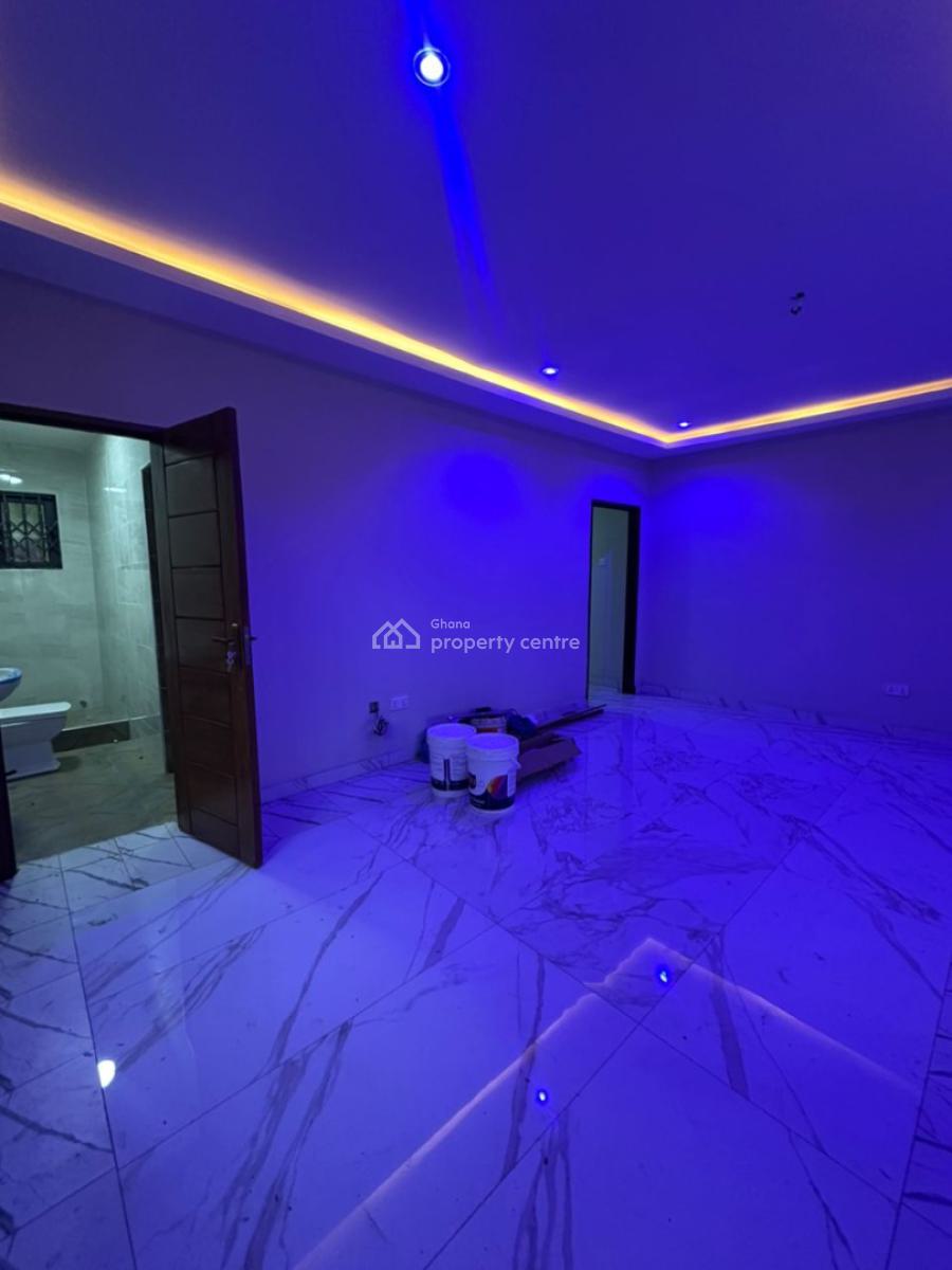 Chamber and Hall Selfcontain, Spintex, Accra Metropolitan, Accra, Terraced Bungalow for Rent