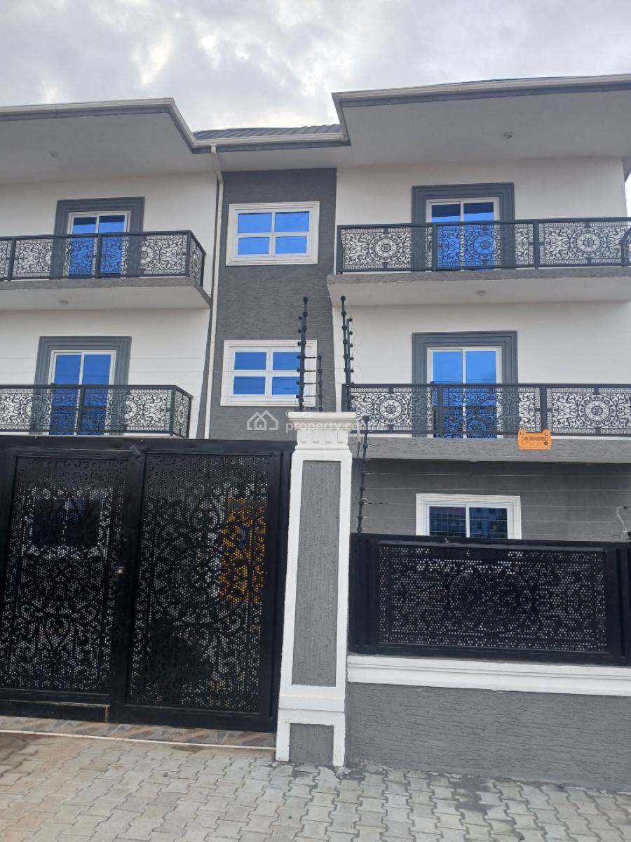 New Luxury 2 Bedrooms Apartment with Morden  Features, Golf City, Tema West Municipal District, Accra, Apartment for Rent