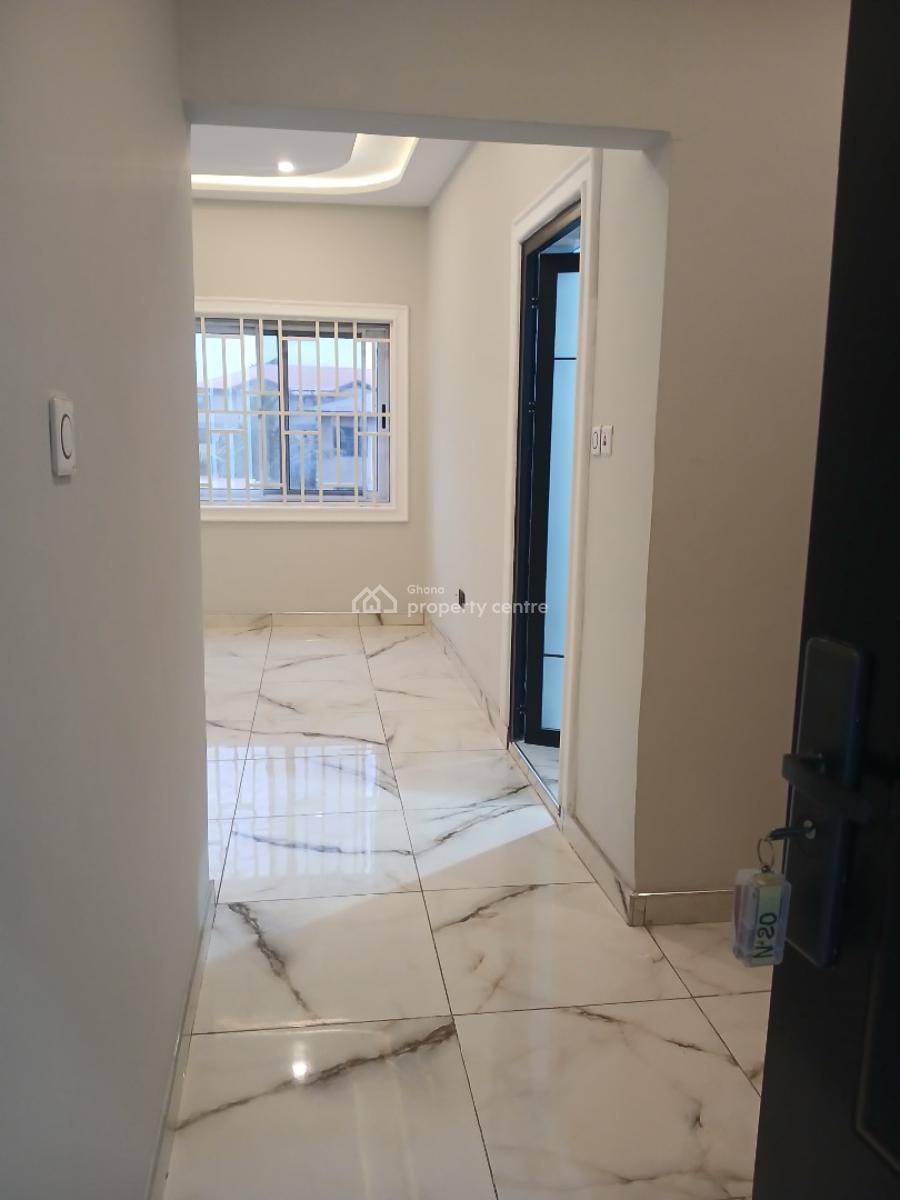 New Luxury 2 Bedrooms Apartment with Morden  Features, Golf City, Tema West Municipal District, Accra, Apartment for Rent