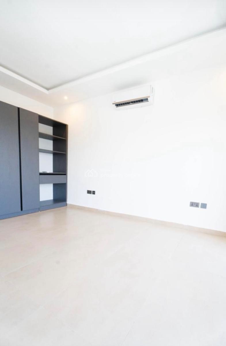 2 Bedroom Apartment with Rooftop Swimming Pool, Tseaddo, East Airport, Airport Residential Area, Accra, Apartment for Sale