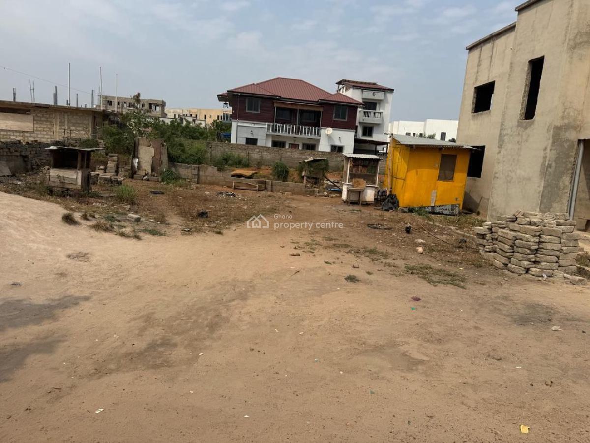 Half Plot of Land at Haatso, Atomic Roundabout, Ga East Municipal, Accra, Residential Land for Sale