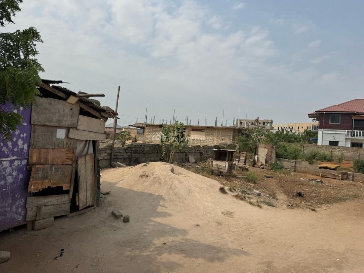 Half Plot of Land at Haatso, Atomic Roundabout, Ga East Municipal, Accra, Residential Land for Sale