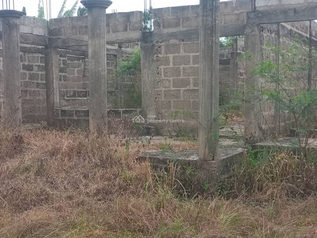 Unroofed 5 Master Brm House @ Tuba, Accra, Tuba School Junction, Accra Metropolitan, Accra, House for Sale