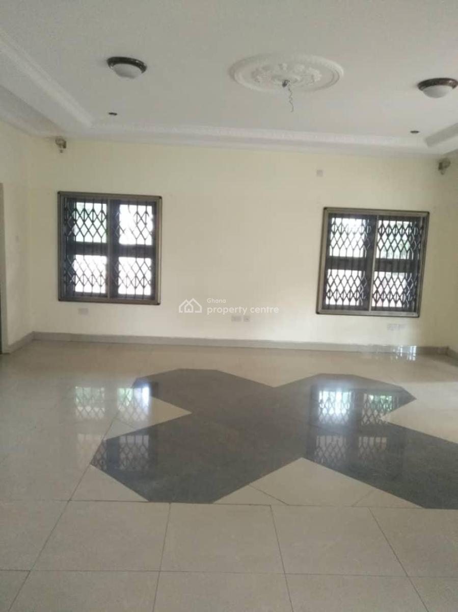 3brm House @ Adenta Accra, Foster Home Area, Adenta Municipal, Accra, House for Sale
