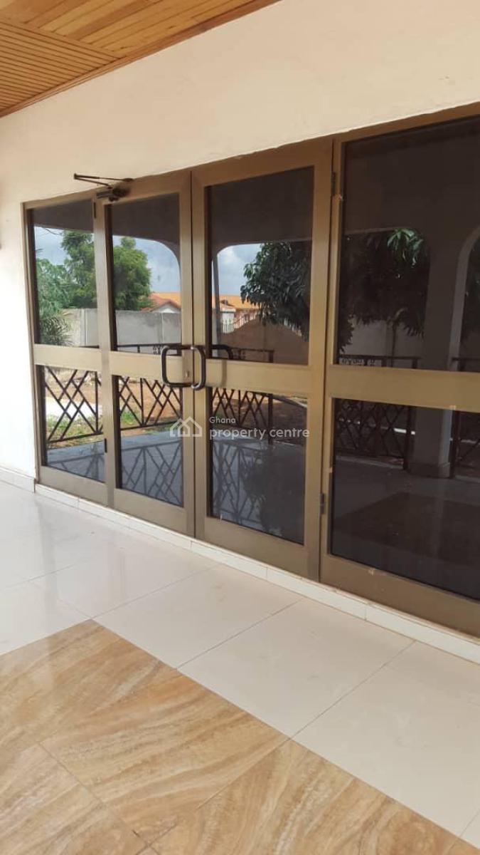 3brm House @ Adenta Accra, Foster Home Area, Adenta Municipal, Accra, House for Sale