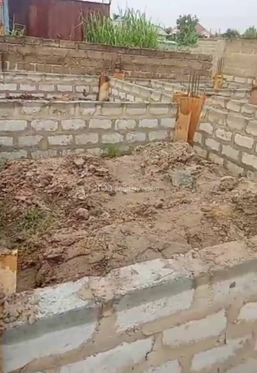 2brm Storey Footings @ Amasaman, Accra, Police Station, Amasaman, Ga West Municipal, Accra, House for Sale