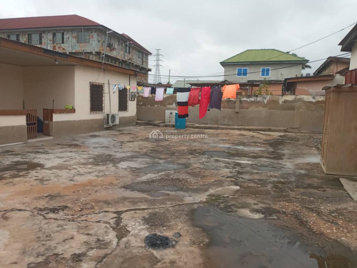 Registered 3brm House @ Darkuman Accra, Cycle Station, Darkuman, Accra, House for Sale