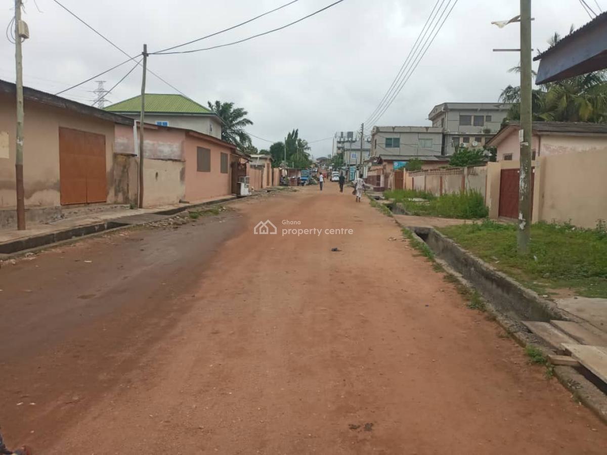 Registered 3brm House @ Darkuman Accra, Cycle Station, Darkuman, Accra, House for Sale