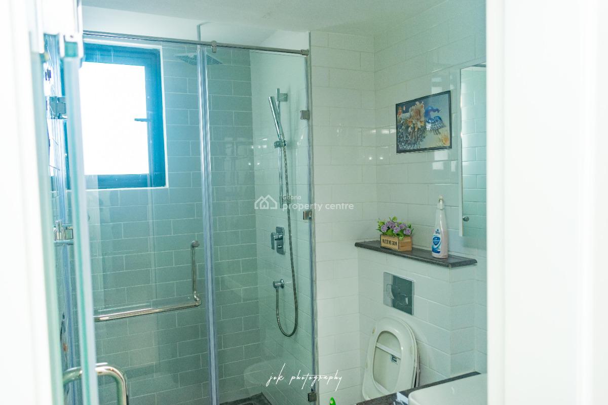 2 Bedroom Apartment with Swimming Pool , Gym, Underground Parking, Airport Residential Area, Accra, Apartment for Sale