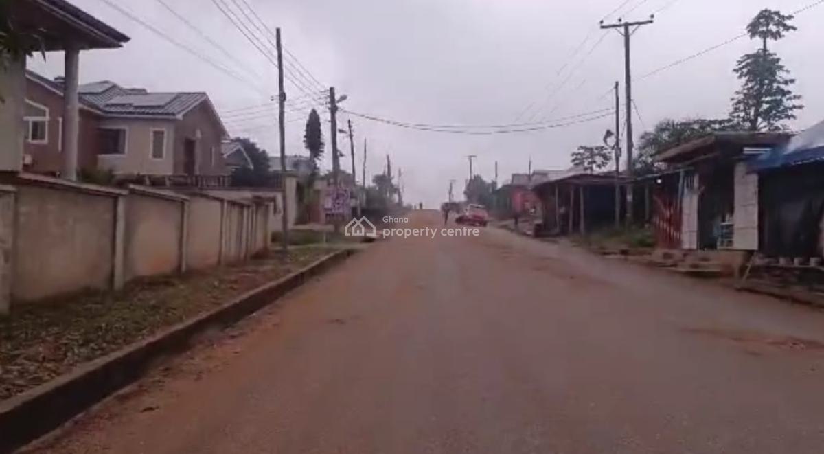 *roadside Plot @ Kwabenya, Accra.*, Kwabenya, Ga East Municipal, Accra, Mixed-use Land for Sale