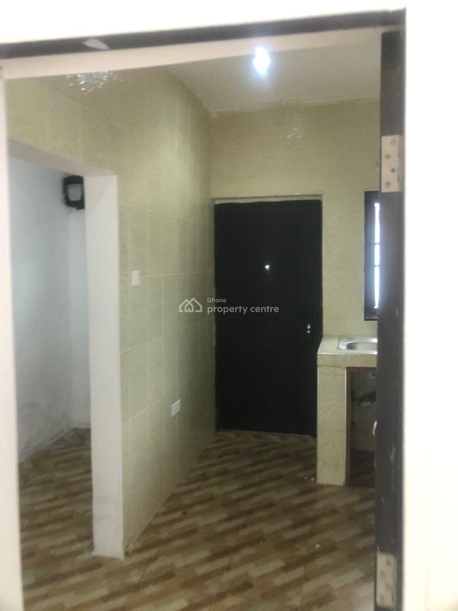 *2 Master Brm + Guest Washroom Apartment @ Haatso, Accra.*, Unique Child Academy Area, Haatso, Ga East Municipal, Accra, Semi-detached Bungalow for Rent