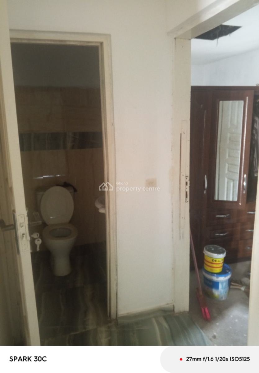 *registered 4brm on 2 & Half Plots @ North Legon, Haatso*, North Legon, Haatso, Ga East Municipal, Accra, Semi-detached Bungalow for Sale