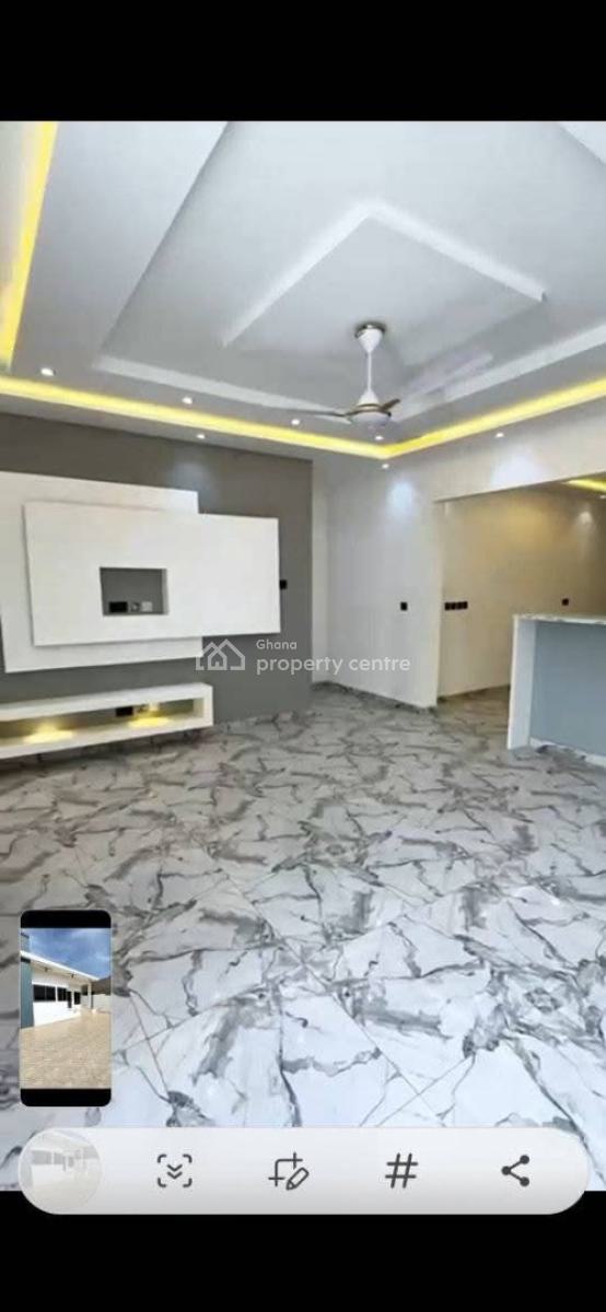 4 Master Bedroom House, Tipper Area, Oyarifa, La Nkwantanang Madina Municipal, Accra, House for Sale
