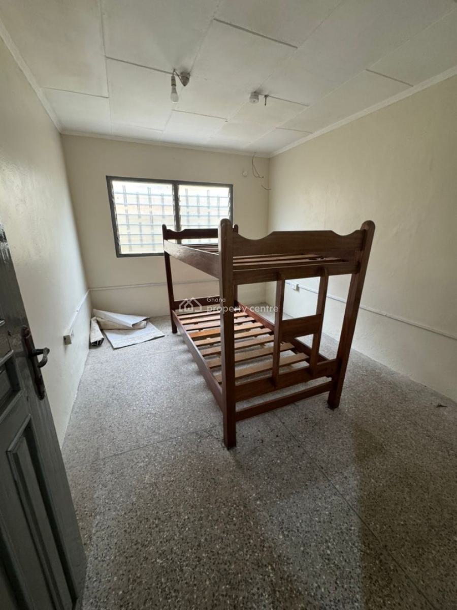 Renovated 2brm Apartment @ Lartebiokoshie, Accra.*, Radio Gold Area, Lartebiokorshie, Accra, House for Rent