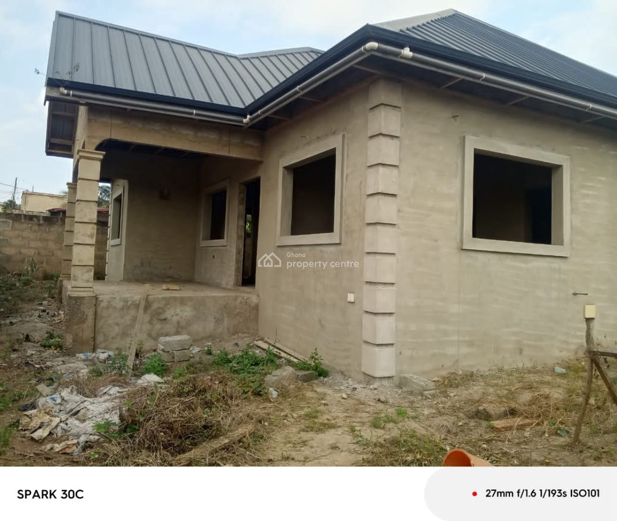 *titled & Roofed Uncompleted 3 Master Brm House * Acp Pokuase Accra.*, Acp Pokuase Franco Estate, Ga West Municipal, Accra, House for Sale