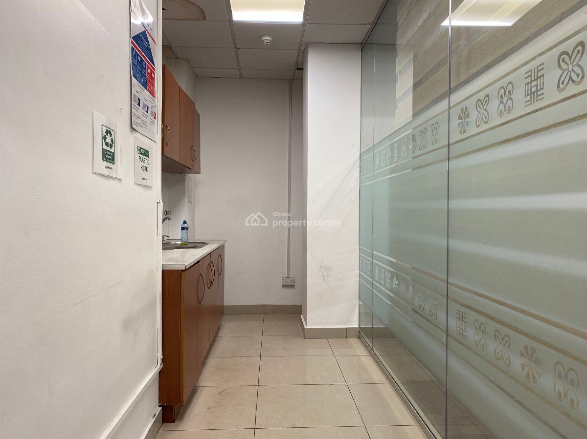 1200-450 M2 Office Space, Dzorwulu, Accra, Office Space for Rent