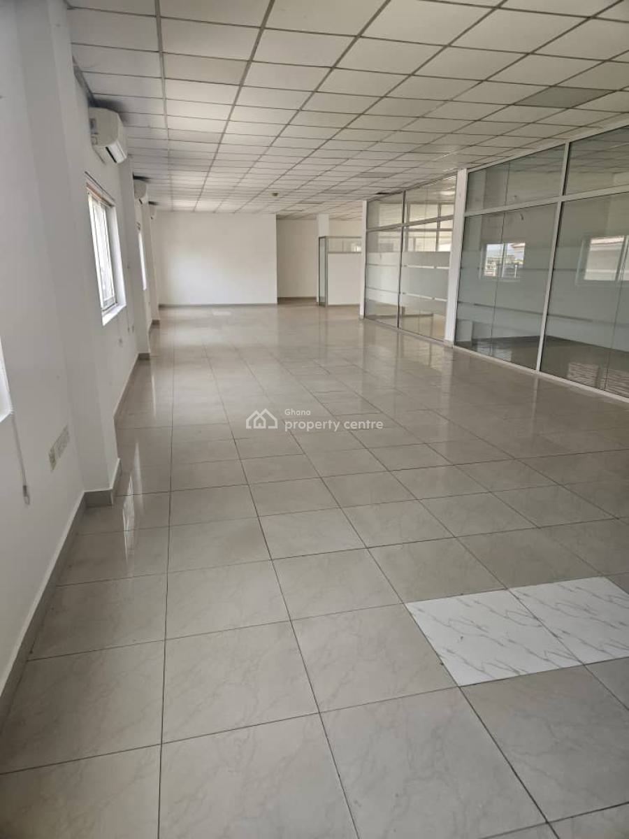 200sqm Office Space (1st Floor) Roadside, Abelemkpe, Accra, Office Space for Rent