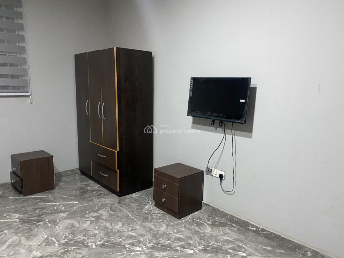 Fully Furnished Studio Apartment, Tseaddo, East Airport, Airport Residential Area, Accra, Single Room Self Contained for Sale