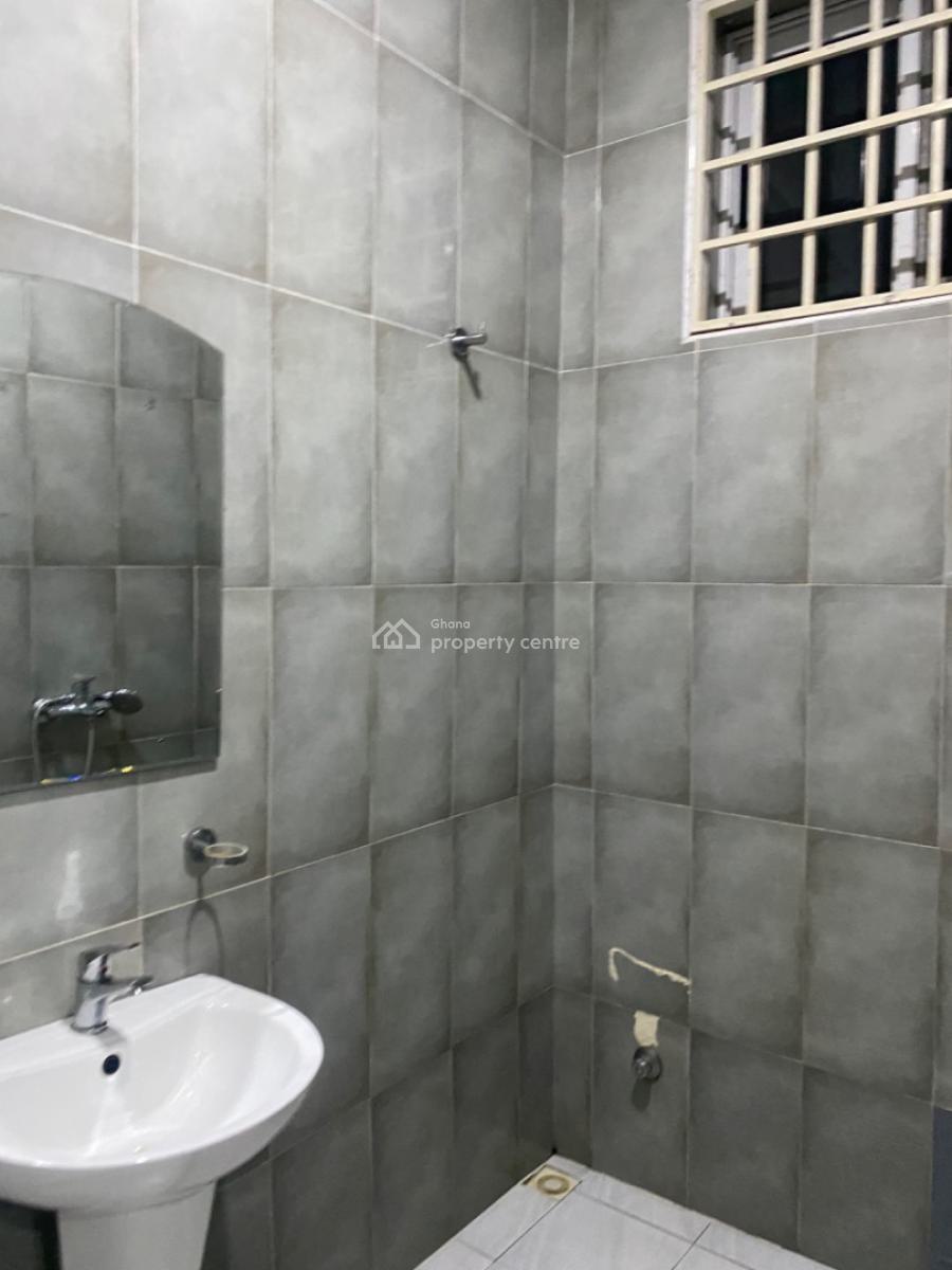 Fully Furnished Studio Apartment, Tseaddo, East Airport, Airport Residential Area, Accra, Single Room Self Contained for Sale