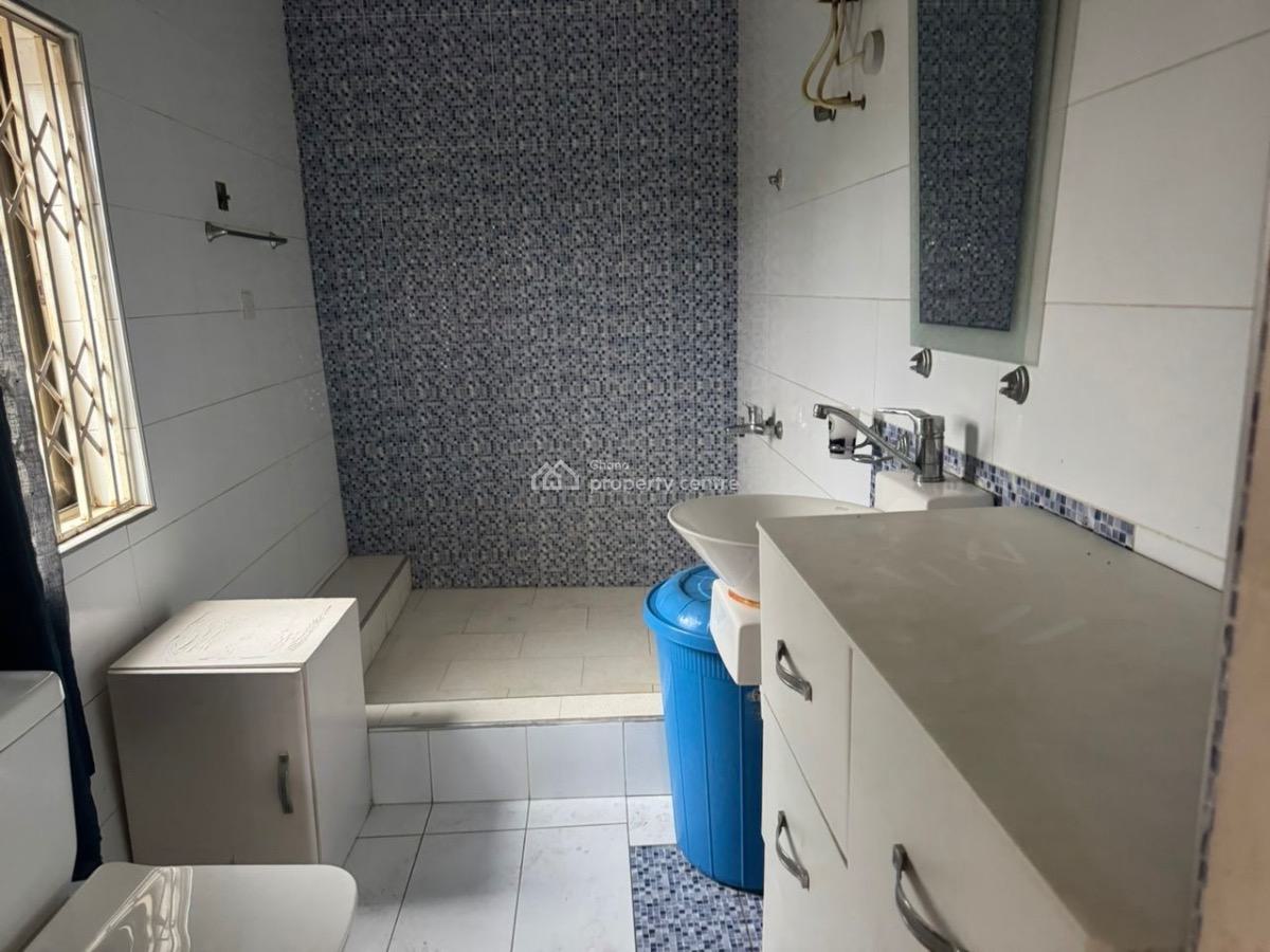 Chamber and Hall at Sowutuom, Israel Park, Sowutuom, Ga Central Municipal, Accra, Mini Flat for Rent