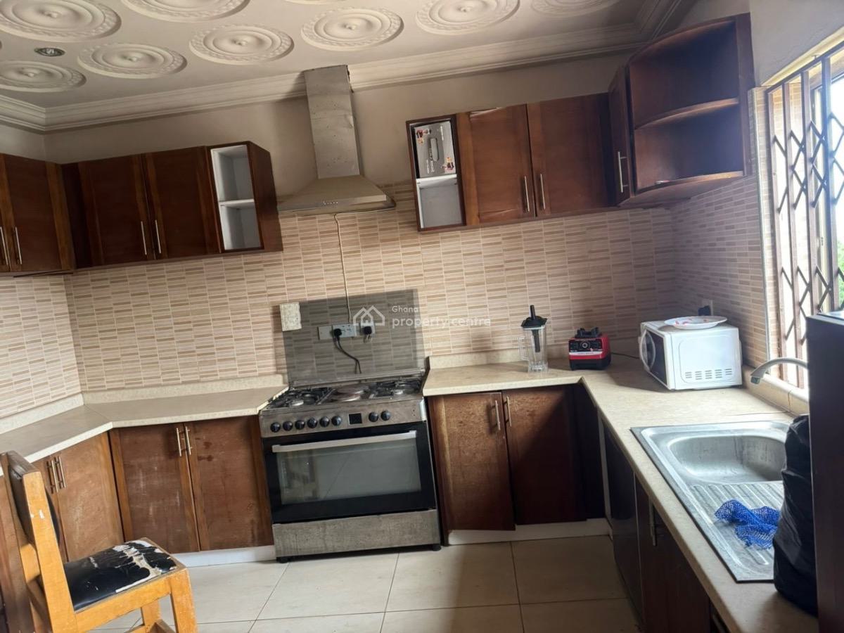Chamber and Hall at Sowutuom, Israel Park, Sowutuom, Ga Central Municipal, Accra, Mini Flat for Rent