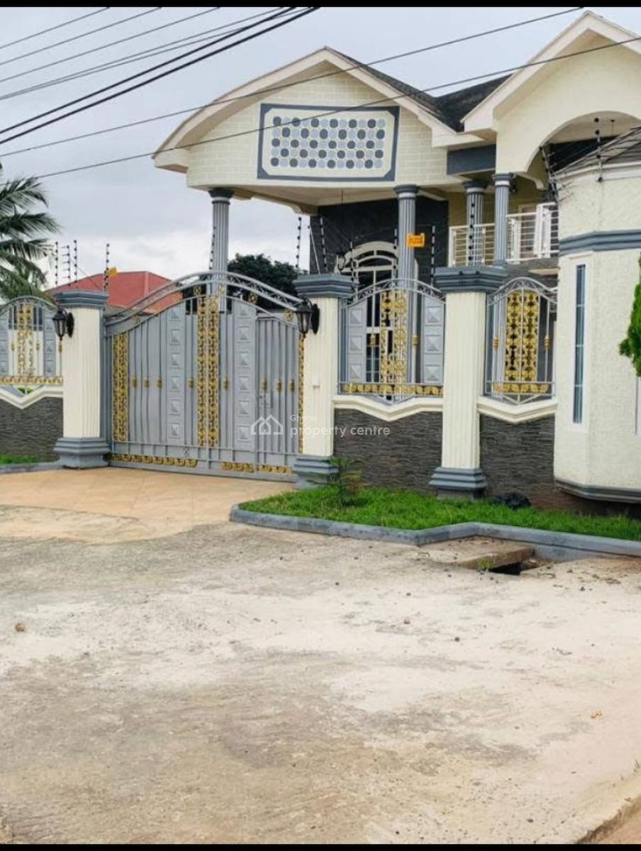 Executive 5-bedroom, East Legon, Accra, House for Rent