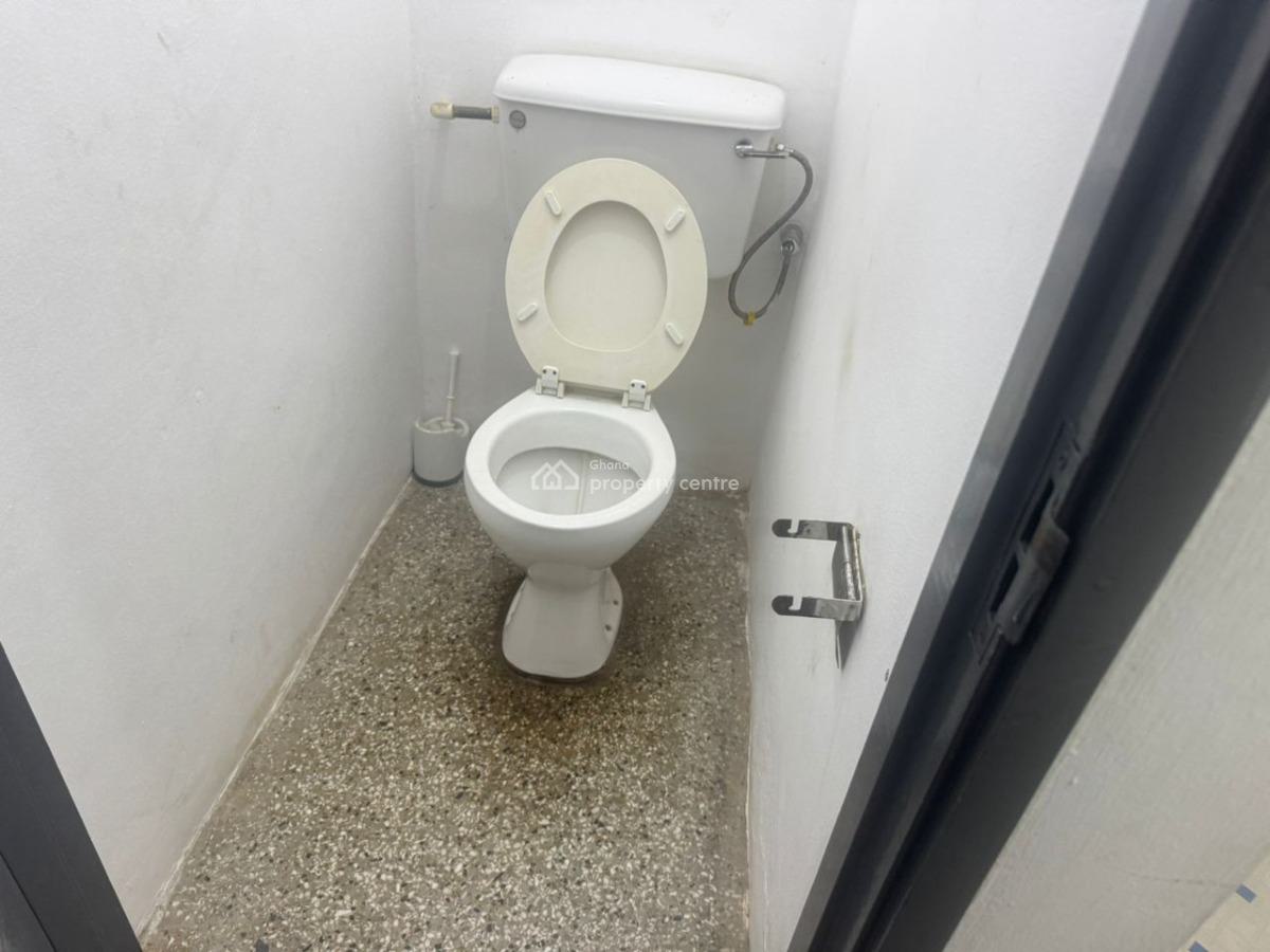 3 Bedroom with 2 Washrooms Self Compound, Acp, Pokuase (pokoasi), Ga West Municipal, Accra, House for Rent