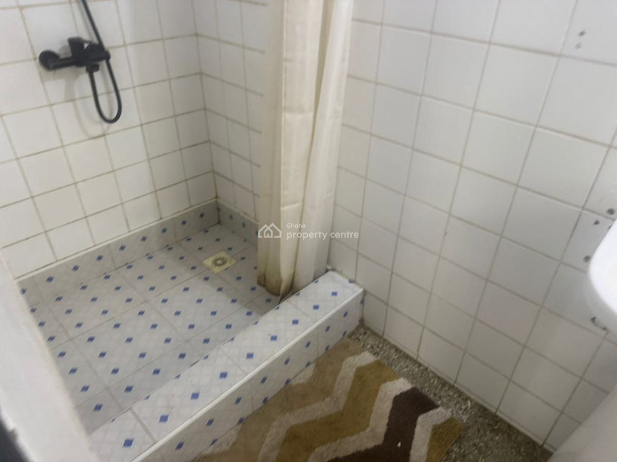 3 Bedroom with 2 Washrooms Self Compound, Acp, Pokuase (pokoasi), Ga West Municipal, Accra, House for Rent