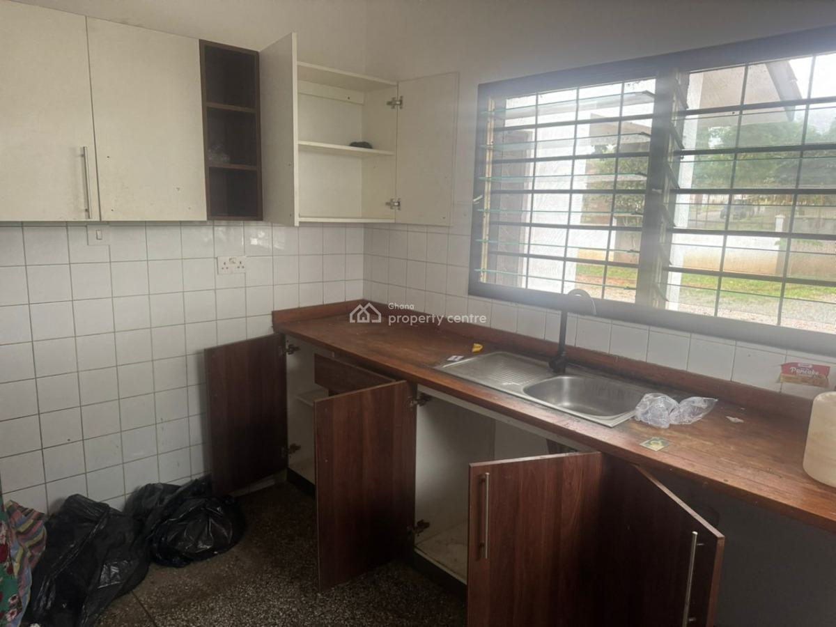 3 Bedroom with 2 Washrooms Self Compound, Acp, Pokuase (pokoasi), Ga West Municipal, Accra, House for Rent