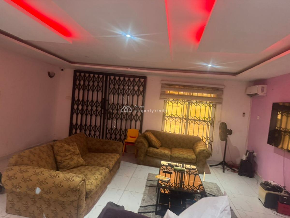 4 Bedroom Self Compound, Cfc Estate, Achimota, Accra, House for Rent