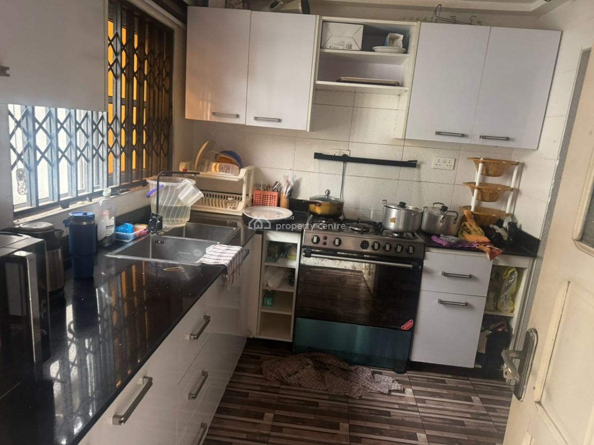 4 Bedroom Self Compound, Cfc Estate, Achimota, Accra, House for Rent
