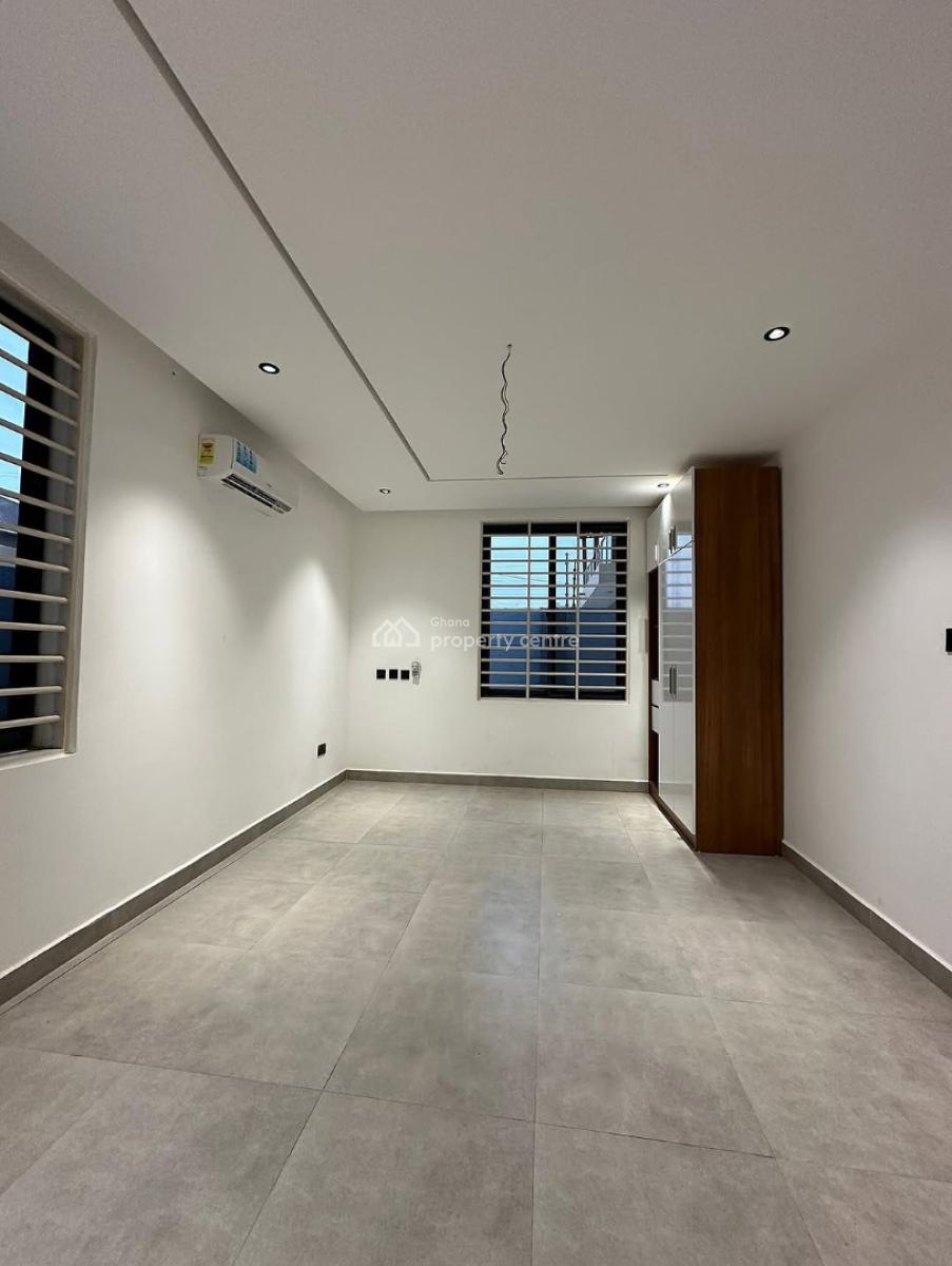 Executive 4 Bedroom, Ashaley Botwe, Adenta Municipal, Accra, House for Sale