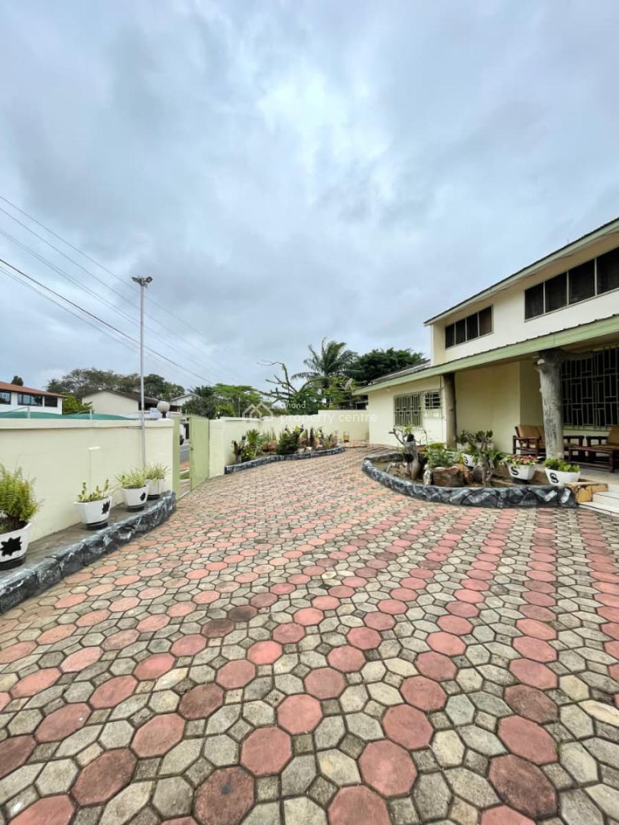 Spacious 5-bedroom House in Kanda, Kanda, Kanda Estate, Accra, House for Sale