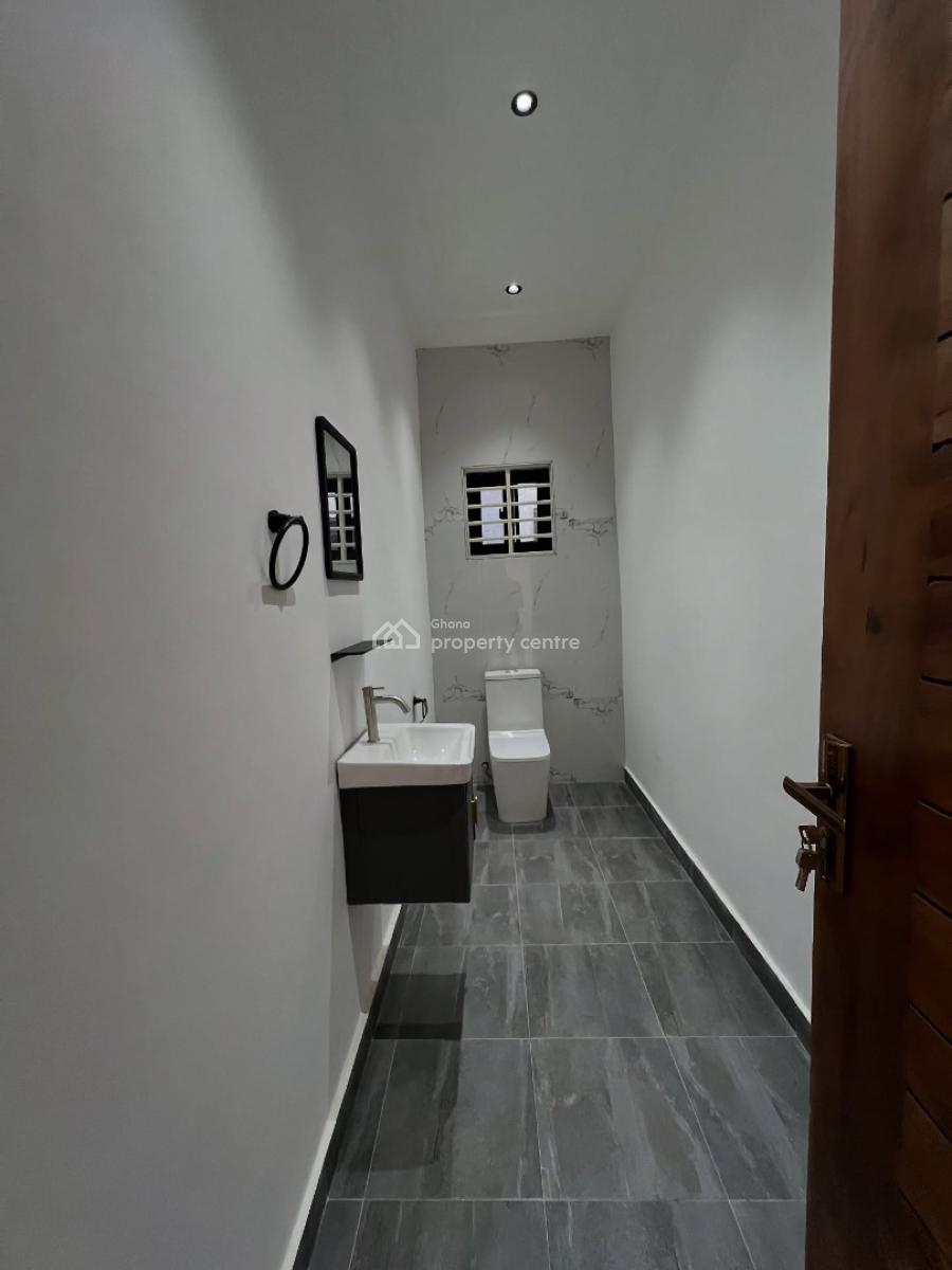 Executive Newly Built All En-suite 3 Bedrooms, Oyarifa, La Nkwantanang Madina Municipal, Accra, House for Sale