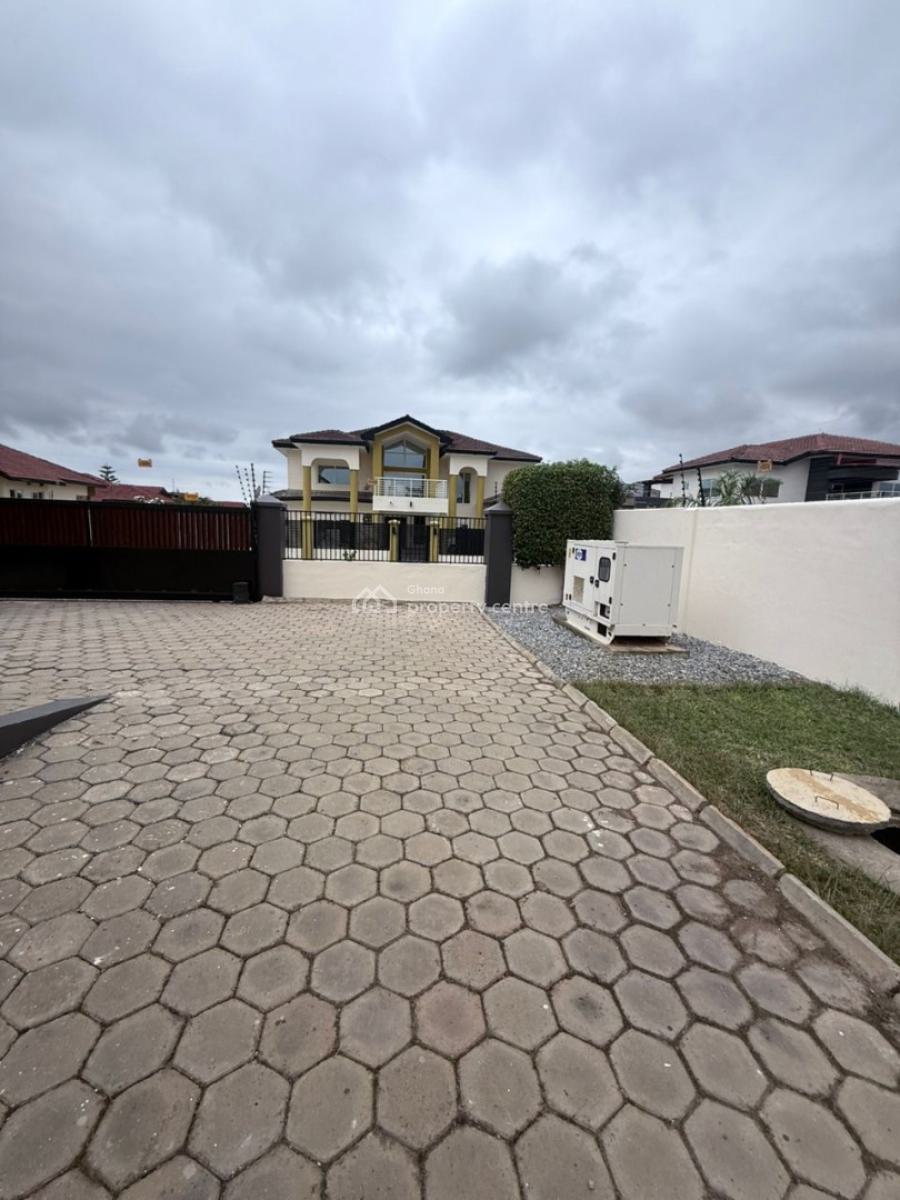 Executive 4 Bedroom, East Airport, Airport Residential Area, Accra, House for Rent