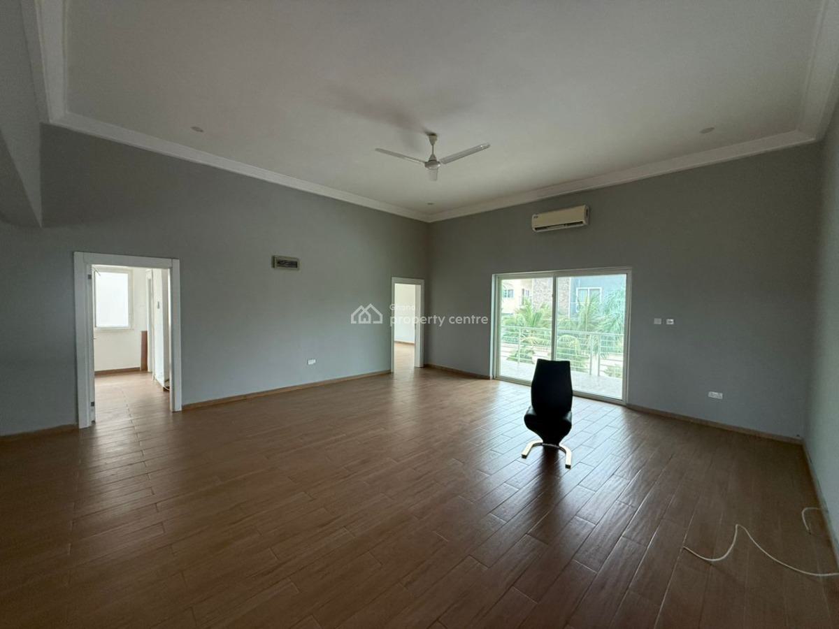 Executive 4 Bedroom, East Airport, Airport Residential Area, Accra, House for Rent