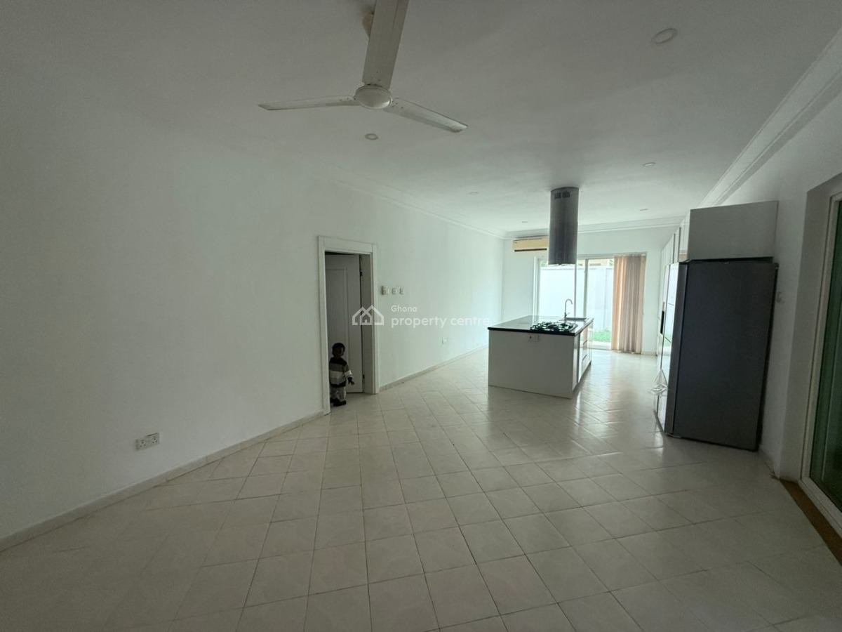 Executive 4 Bedroom, East Airport, Airport Residential Area, Accra, House for Rent