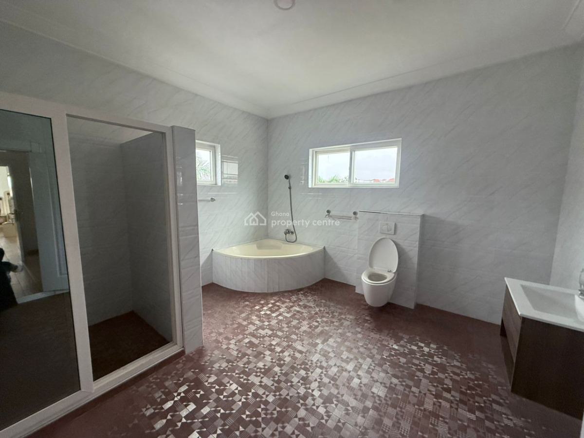 Executive 4 Bedroom, East Airport, Airport Residential Area, Accra, House for Rent