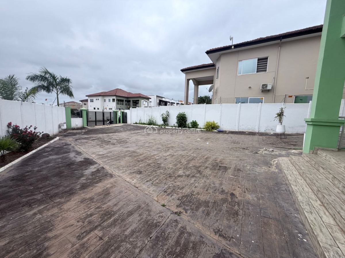 Executive 4 Bedroom, East Airport, Airport Residential Area, Accra, House for Rent