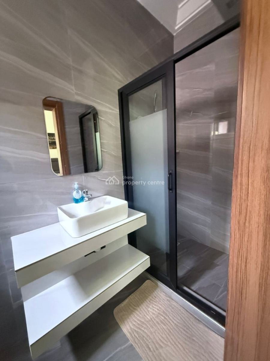 Executive Unfurnished 3 Bedroom, East Airport, Airport Residential Area, Accra, Apartment for Rent